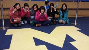 Visiting Japanese students visit U-M.