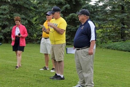 Golfers get their instructions before heading out on the course.