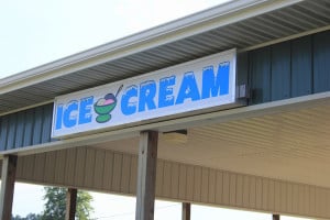 new-ice-cream-sign